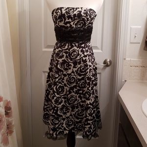 Semi formal strapless floral dress